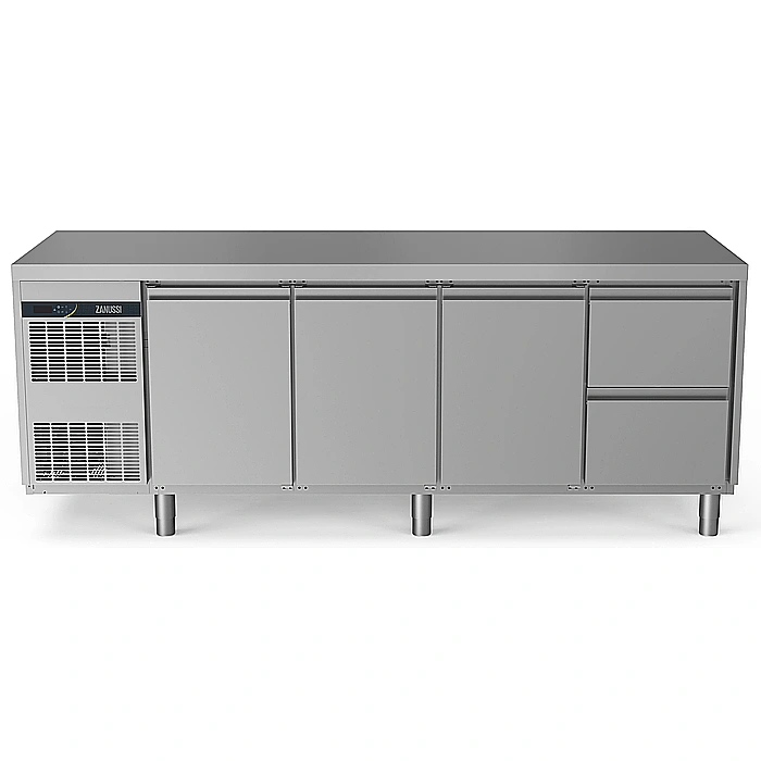 NPT Active HP<br>Tavolo refrigerato 590 lt, 3 porte, 2 cassetti, -2+10°C