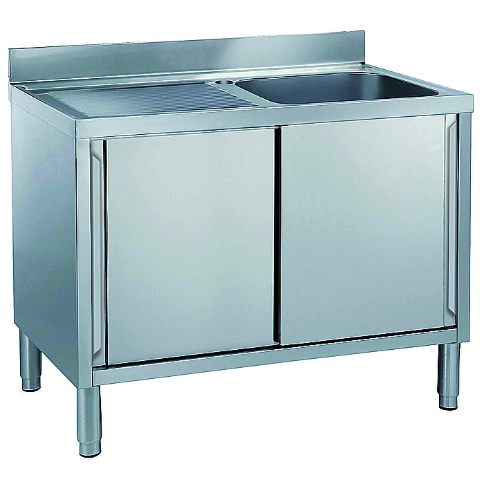 Preparazione Statica Standard<br>Lavatoio armadiato con 1 vasca, gocciolatoio sinistro e 2 porte scorrevoli, da 1200 mm