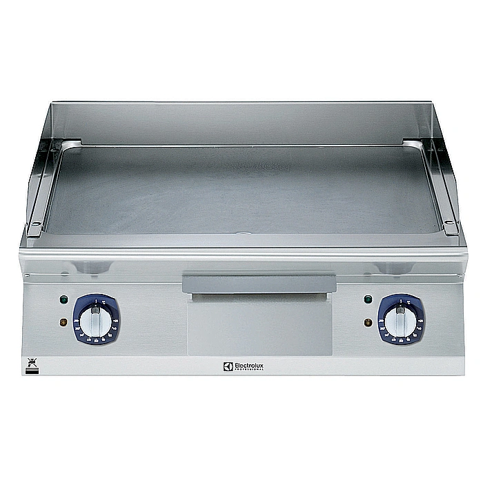 Gamma cottura modulare<br>Fry top elettrico con piastra liscia e inclinata, in acciaio al cromo spazzolato, modulo intero