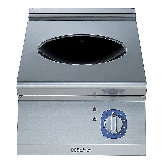Gamma cottura modulare<br>Wok ad induzione top HP ½ modulo (5 kw)