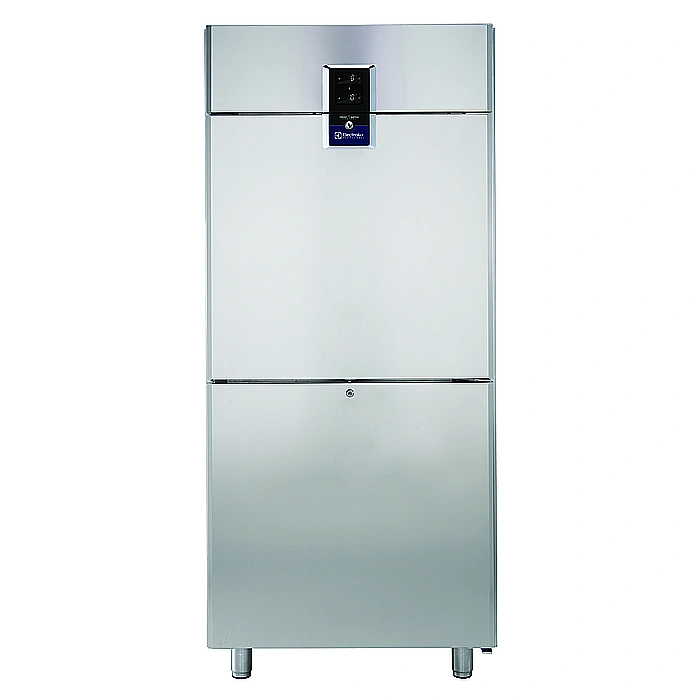 Prostore 800<br>Kombiskåp kyl/frys Prostore 800, 2 halvdörrar, 0+10/-15-22°C, centralkyla R404a ventil. AISI 304